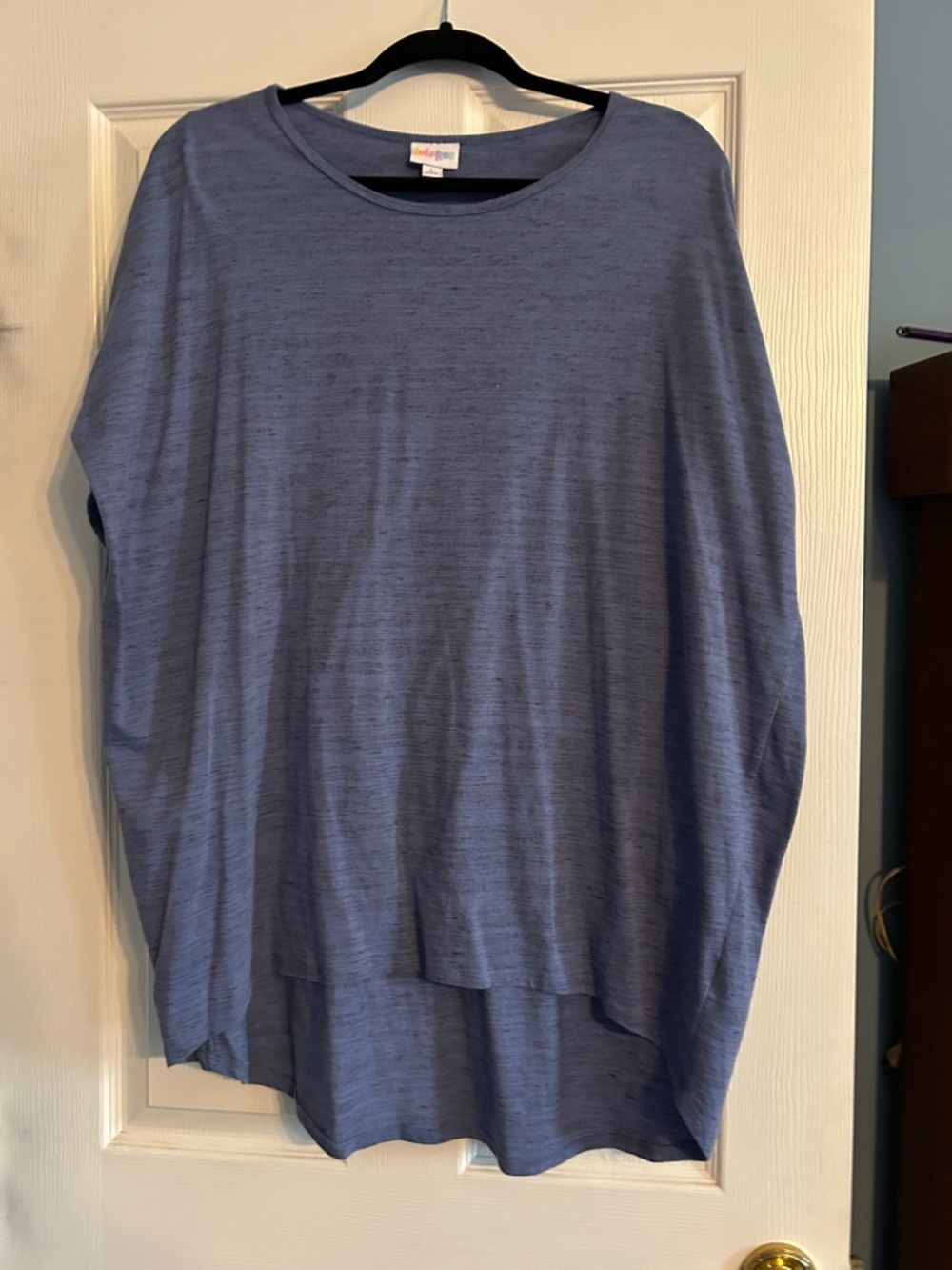 LuLaRoe Heathered Blue Long Sleeve Relaxed Tee